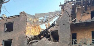Росіяни атакували авіабомбами Краматорськ: є загиблий та поранена