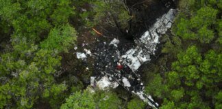 США: четверо спортсменів та пілот розбились в авіакатастрофі