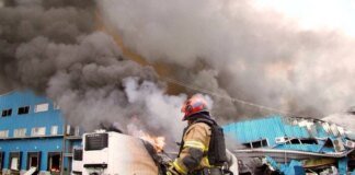 Російські дрони атакували склад логістичної компанії у Дніпрі