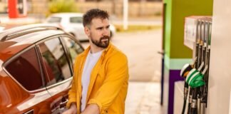 Бензин дорожчає, газ дешевшає: свіжі ціни на АЗС 25 травня