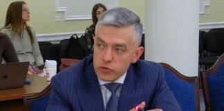 Голова наглядової ради “Сенс Банку” тимчасово склав повноваження