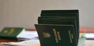 У вбиральні ТЦК в Тернополі знайшли мертвим чоловіка: поліція підозрює самогубство