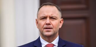 Невідомі викликали пожежників до будинку Навроцького: у справі шукають іноземний слід
