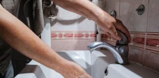 У Вінниці масштабні перебої з водою після знеструмлення станції