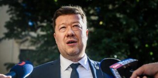 Спікер парламенту Чехії зробив різку заяву щодо українських біженців
