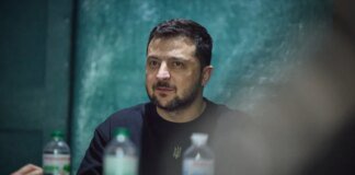 Масований удар може бути і цієї ночі – Зеленський