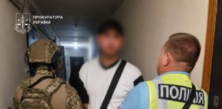 У Києві знайдений за оголошенням ремонтник з гранатою та ножем пограбував пенсіонерку