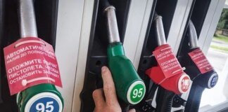 В окупованому Криму повністю припинено вільний продаж бензину – аксьонов
