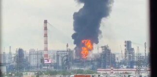 Зеленський підтвердив ураження московського НПЗ на відстані 500 км