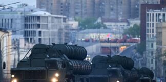 Росія стягує ППО до Москви та Керченського мосту, послаблюючи інші напрямки, – Зеленський