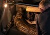 Польща заарештувала українця за вилов гігантського сома. Риба була місцевою легендою (відео, фото)