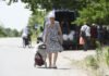 Міжнародна допомога переселенцям в Україні скоротилася удвічі