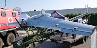 Дрон Striker дістане до Уралу: польський БпЛА протестували в Україні