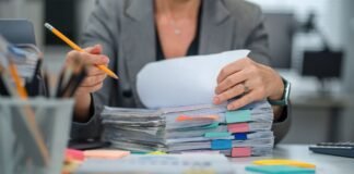 Менше перевірок і зайвих функцій: уряд розпочав реформу Держпраці