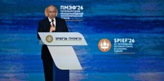 У Зеленського після “переможних” заяв Путіна розповіли правду про економіку РФ