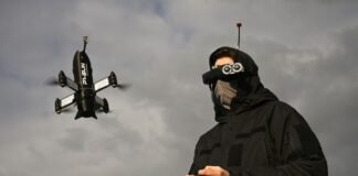 В Україні показали “довгий” дрон-перехоплювач P1-SUN Long з ШІ
