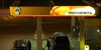 Дефіцит пального дістався Москви, на заправках вводять жорсткі ліміти