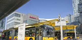 У Польщі зібрали майже 145 тисяч злотих на автобуси для Вінниці після скандалу