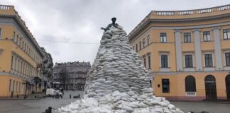 Внаслідок удару по Одесі загинуло двоє людей, ще двоє отримали поранення – МВА
