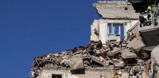 6 зниклих безвісти після удару рф у багатоповерхівці в Києві, для пошуків періодично оголошують хвилину тиші