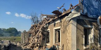 Удар по Олександрівці на Донеччині: одна людина загинула, двоє поранені
