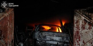 рф атакувала Одесу дронами: поранений 23-річний чоловік, пошкоджені багатоповерхівки та спалахнули пожежі