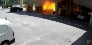 Влетів в АЗС і спричинив смерть 17-річного брата – у Києві оголосили вирок водію легковика Audi