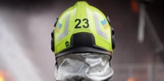 Атака рф на Київщину 11 липня – рятувальники загасили пожежу на одному з об’єктів інфраструктури