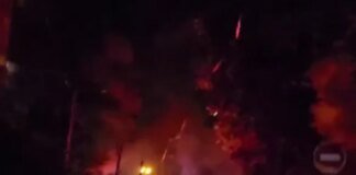 Київ оговтується після балістичної атаки, у п'яти районах пожежі та руйнування, є постраждалі