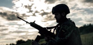 Бійці "Азову" розгромили наступ двох російських армій і танкової дивізії, відео