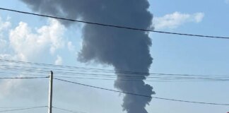 У рф фіксують атаку дронів на НПЗ в ульяновській області та ЛВДС у башкирії