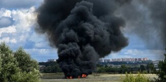 У підмосков'ї впав військовий літак, попередньо найсучасніший російський винищувач Су-57