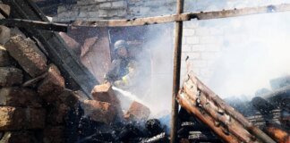 росіяни обстріляли житловий сектор Миколаєва, постраждала жінка