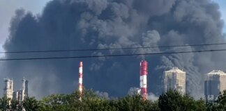 Вибухи від Башкирії до Криму: дрони атакували НПЗ та підстанцію
