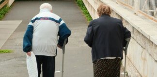 Омбудсман викрив пансіонат у Запоріжжі, де знущалися з літніх людей