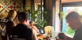 Обіцяв «вирішити» справу в суді за $14 тис.: у Києві затримано адвоката