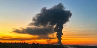 Москва здригнулася від потужних вибухів: уражено логістичний комплекс РФ