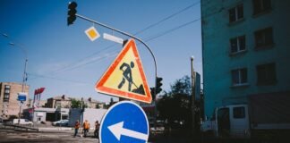 У Києві обмежать рух від Подолу до мосту Метро