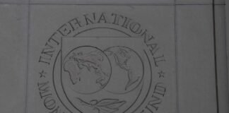 МВФ затвердив нові терміни запровадження ПДВ для ФОПів