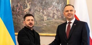 Зеленський вперше зустрівся з Навроцьким після скандалу з орденом