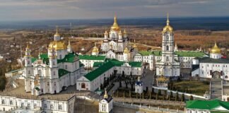 Почаївській лаврі визначили дедлайн для розірвання зв’язків з РПЦ