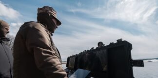 ВМС вперше показали морський дрон Barracuda, він вже нищить ворога