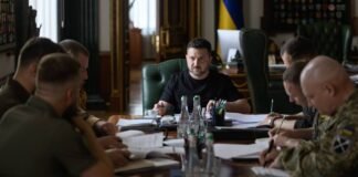 Зеленський погодив з Драпатим та Хмарою нові цілі для дипстрайків по РФ