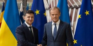 Зеленський і Туск обговорили ППО, інвестиції та підтримку України