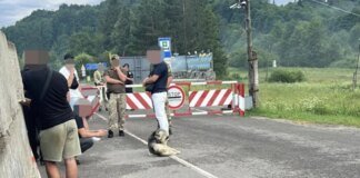 Майор Нацгвардії допомагав військовозобов’язаним тікати за кордон