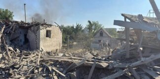 Авіабомба рф влучила у приватну забудову Запоріжжя – є загиблий та поранені