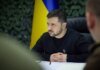 Світ має бачити, що рф збожеволіла, а її військові насолоджуються вбивствами: Зеленський про "сафарі" ворожого дрона у Херсоні