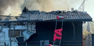 Ворог знищив вантажне відділення "Нової пошти" у Прилуках