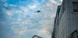 Через пожежі після удару рф погіршилась якість повітря на Київщині, для гасіння залучили авіацію