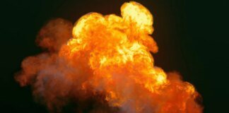 Ворог уночі атакував Київ балістикою, пролунали щонайменше сім вибухів